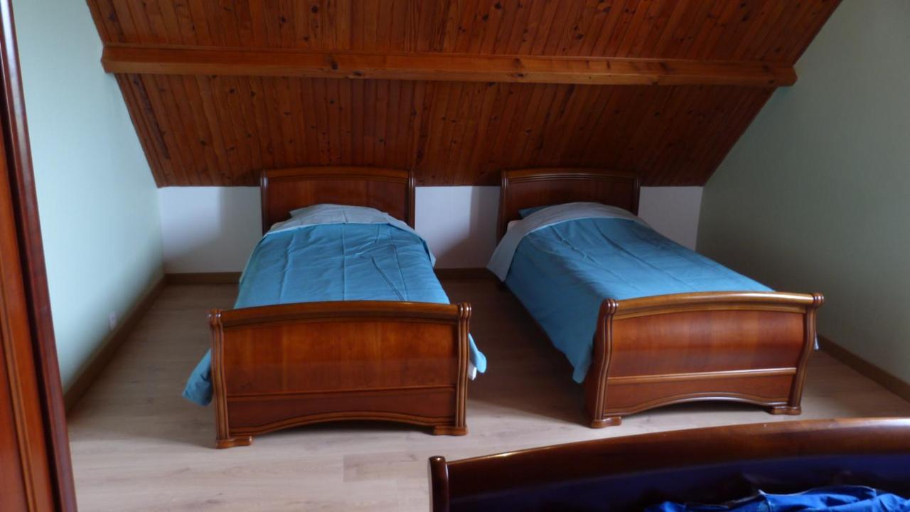 Maison De Vacances Pour 6 Personnes Avec Piscine Lainsecq 外观 照片